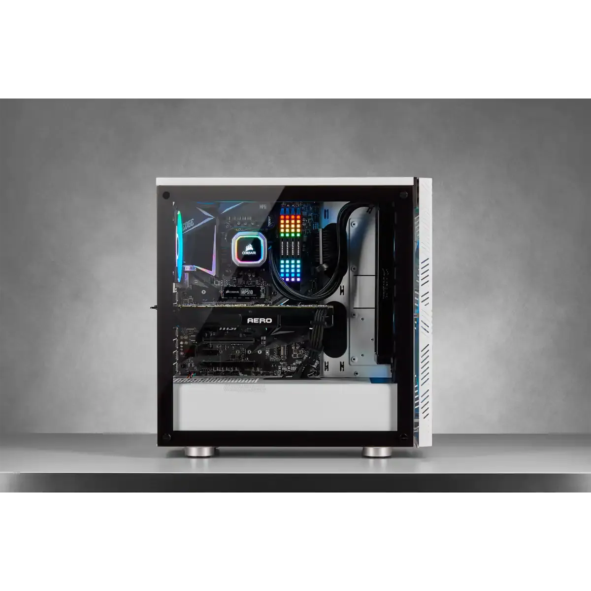 275R Airflow Tempered Glass Mid-Tower Gaming Case