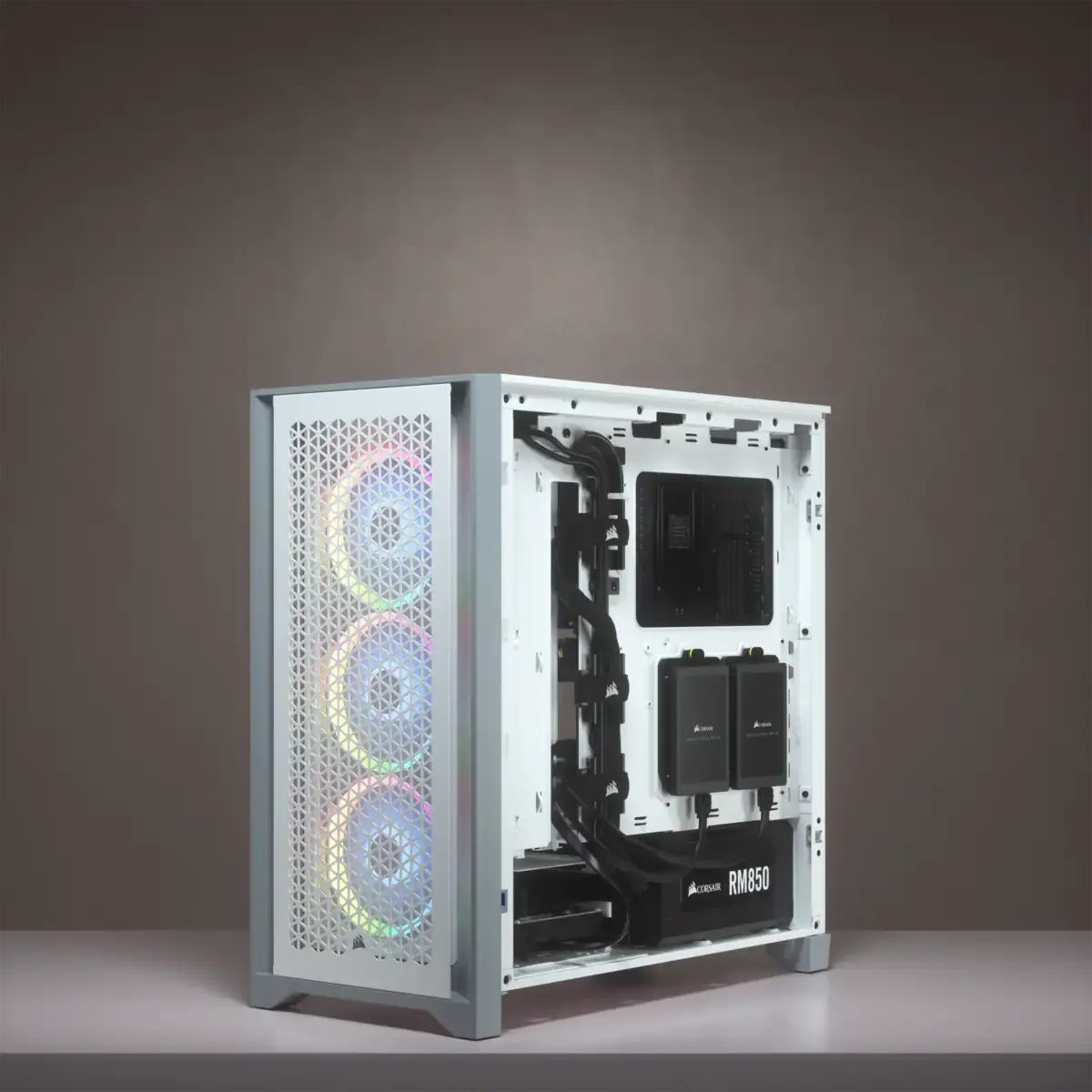 4000D Airflow Tempered Glass Mid-Tower ATX Case