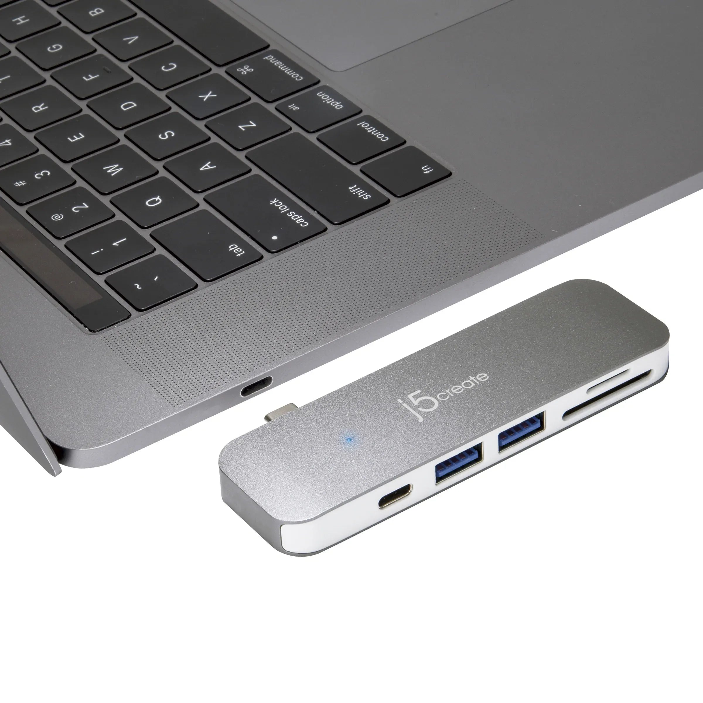 JCD388 - USB-C UltraDrive Mini Dock