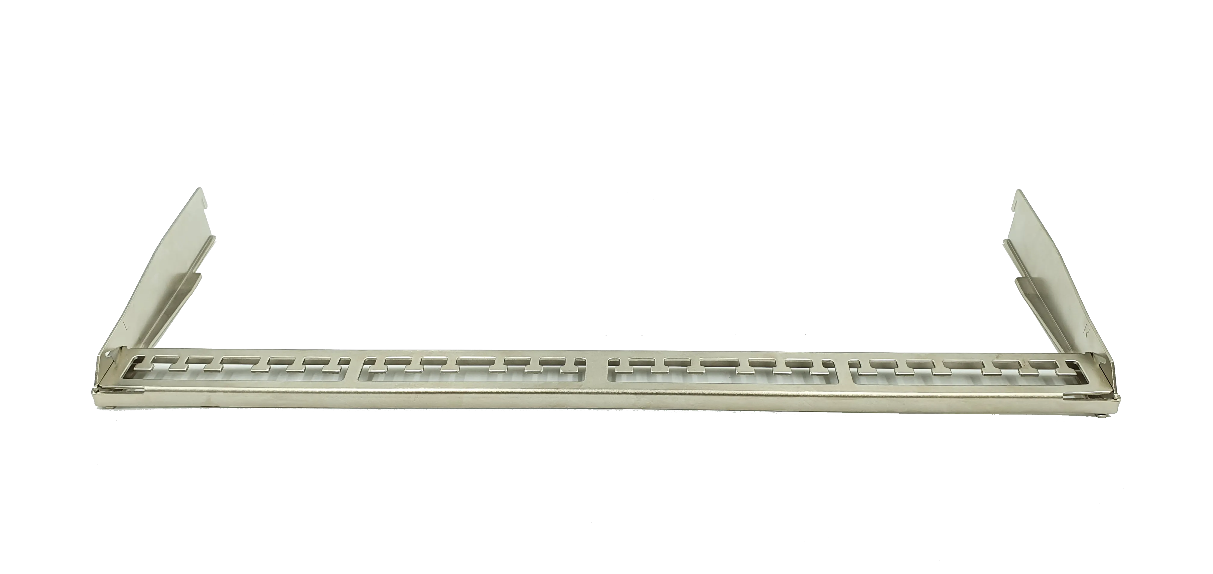 NMC-RP24-BLANK-AG-1U-MT - NIKOMAX Snap-In Patch Panel 19", 1U, Angled, 24 Ports for Keystone, UTP/STP, with Grounding Wire and Cable Organizer